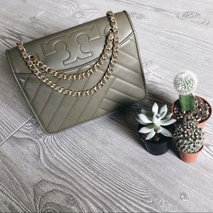 NEW Tory Burch Alexa Convertible Crossbody Bag